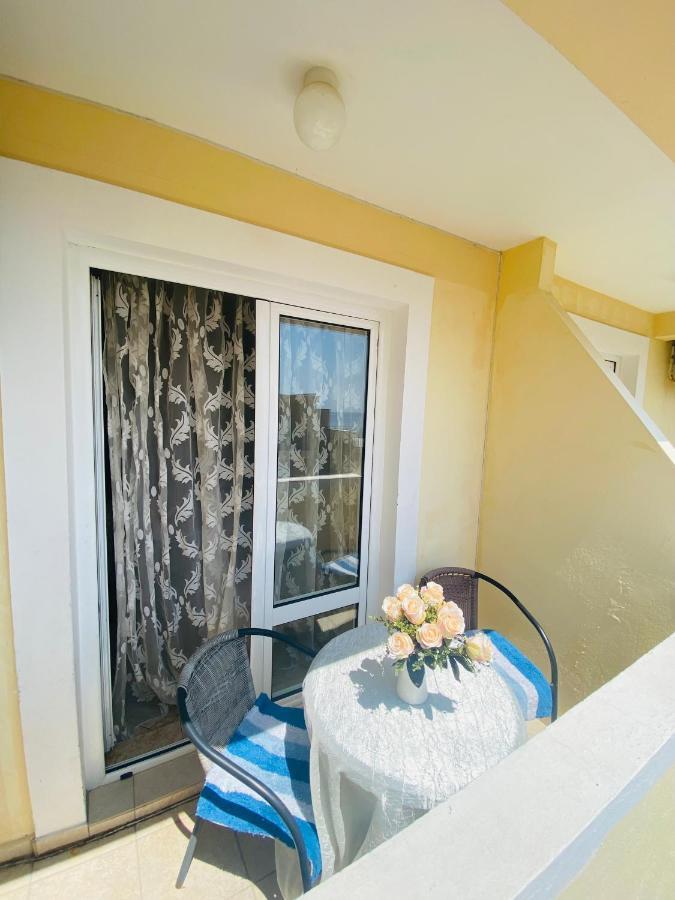 Miomir Perazic Apartments Петровац Экстерьер фото