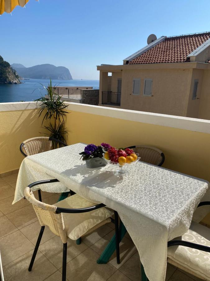Miomir Perazic Apartments Петровац Экстерьер фото