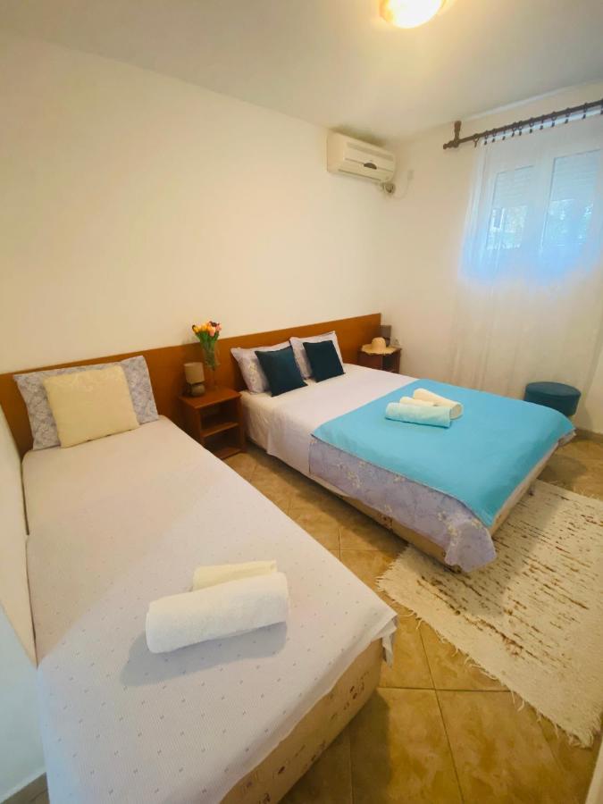 Miomir Perazic Apartments Петровац Экстерьер фото